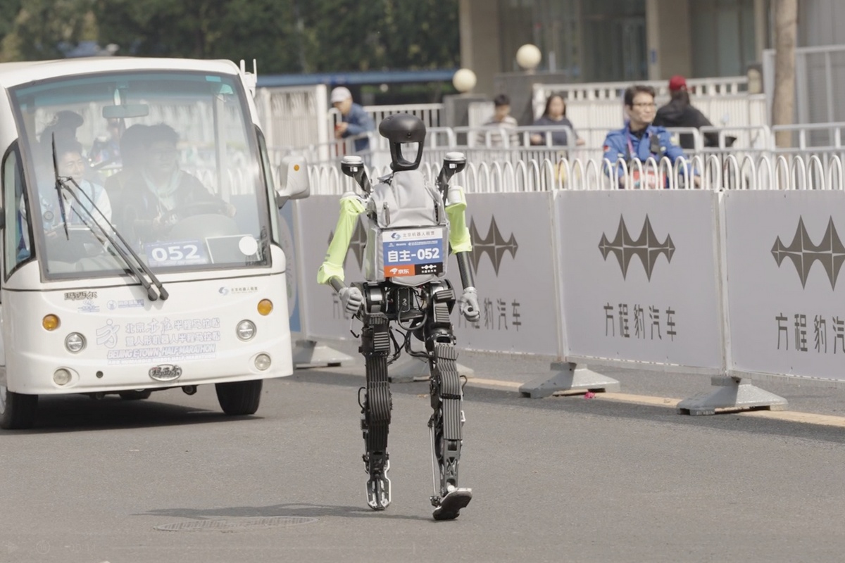 Robotics & IoT scenario
